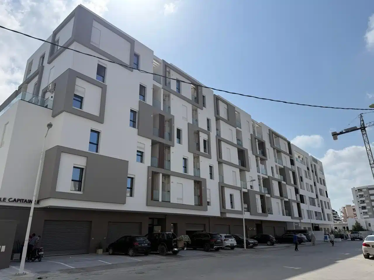Vue extérieure du projet résidentiel et commercial Le Capitaine 2 à Soukra El Montazah